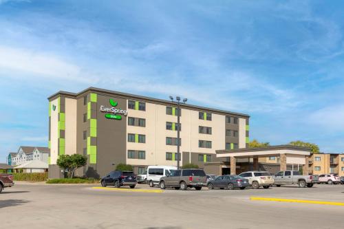 Bismarck Hotel | EverSpring Inn