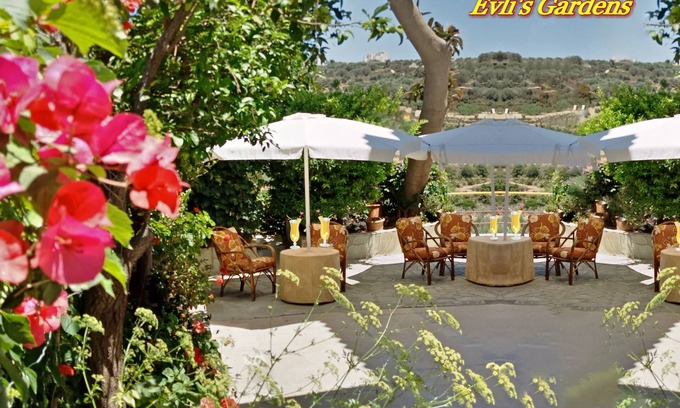 Megalo Metochi Apartment | Evli ,Luxury self catering apartments 7minutes walk down to center of Rethymno
