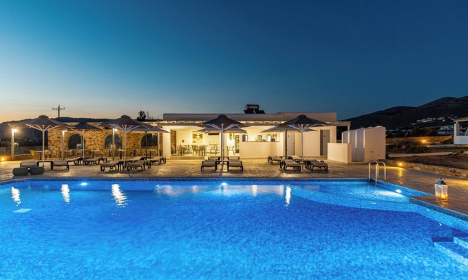 Naxos Hotel | Evripus Suites Hotel
