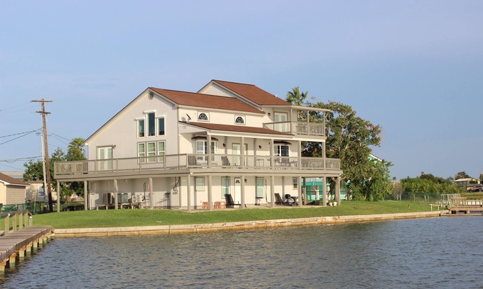 Rockport House | Exceptional Waterfront Home with 165 foot fishing pier
