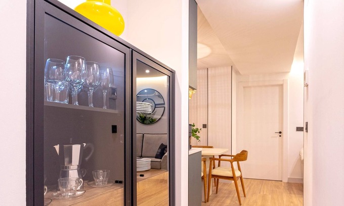 Centro - Sagrario Apartment | Exclusive Apartment in Granada Center. Alhondiga II