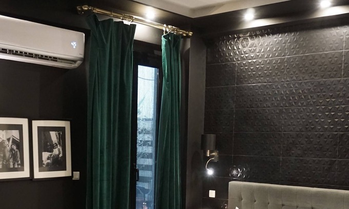 Pangrati Apartment | Exclusive Design Studio with Yard