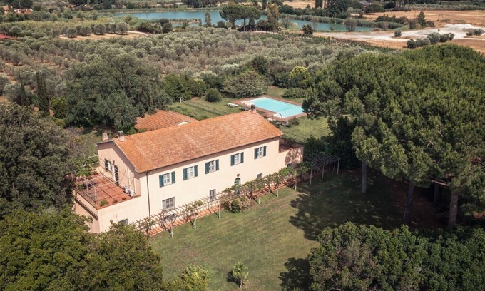 Donoratico Villa | Exclusive villa for families or groups of friends, in Maremma 3 min from the sea