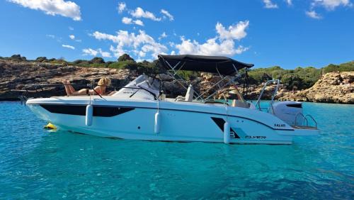 Beaulieu-sur-Mer Boat Rental | Excursion en bateau sur la Côte d'azur
