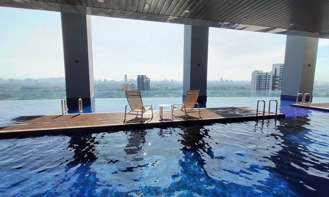 Petaling Jaya Condo | Executive Azure Next to New World Hotel