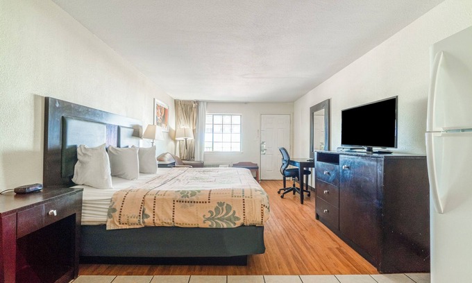 Port Lavaca Hotel | Executive Inn Port Lavaca by OYO