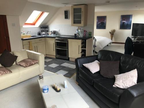 Forfar Apartment | Executive Serviced Apartments 3