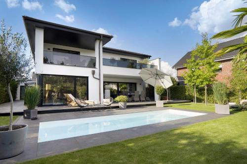 Warendorf Apartment | Exklusive Fewo Villa Schaffner