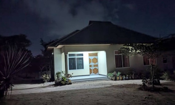 Kibaha House | Experience Authentic African Lifestyle in a Unique Room