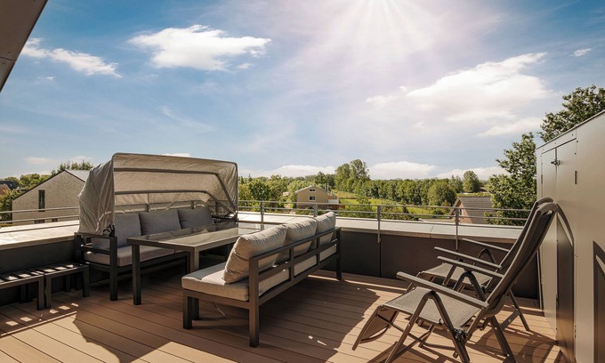 Kalifornien Apartment | "Experience Coastal Luxury: Stunning Penthouse in Schönberg-Kalifornien!"