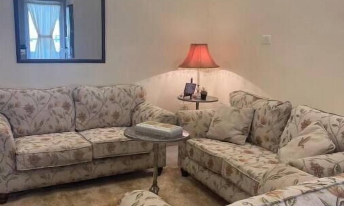 Al Jubeiha Apartment | Exquisite & Cozy 2 Bedroom/2 bath Apartment