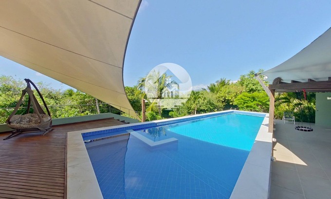 Catu de Abrantes House | Exuberante Villa Art-Deco