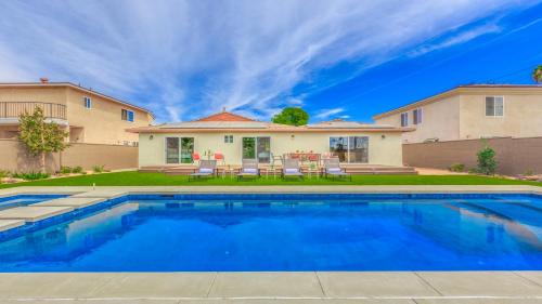 Hermosa Village House | F-27 Carnelian