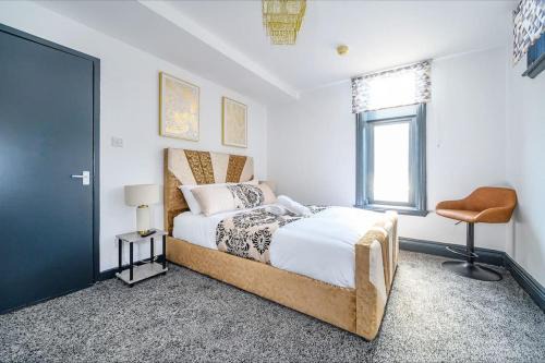Leeds Apartment | -F10GH- For relaxed and Cosy stay, Free Parking, WiFi