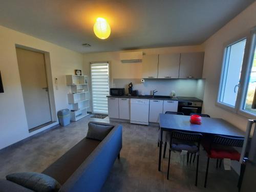 Alata House | F2 Alata proche d'Ajaccio rez-de-villa