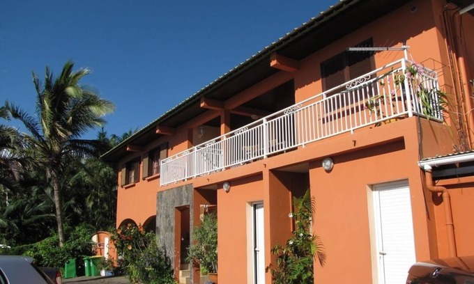 Petite-Ile House | F3 apartment in the heart of Petite Ile