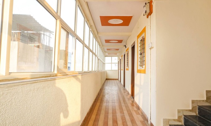 Rajgurunagar Hotel | Fabexpress Surya