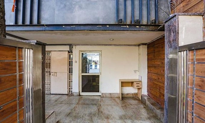Pitampura Hotel | Fabexpress V4 Residency