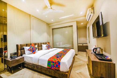 New Delhi Hotel | Fabhotel Prime Elite Janakpuri
