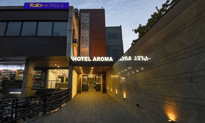 DLF Farms Hotel | FabHotel Prime The Aroma