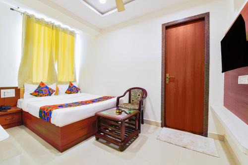 Udaipur Hotel | FabHotel Samrat Regency