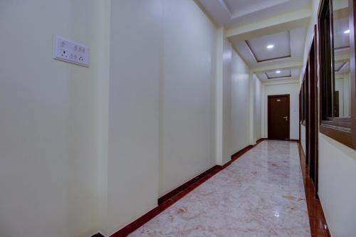 Kolar Road Hotel | FabHotel The Shloka