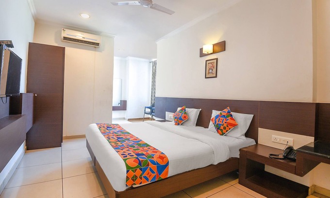 Uttukuli Hotel | FabHotel White Clouds