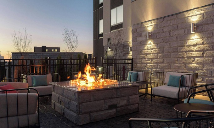 Oakley Hotel | Fairfield By Marriott Inn & Suites Cincinnati Oakley