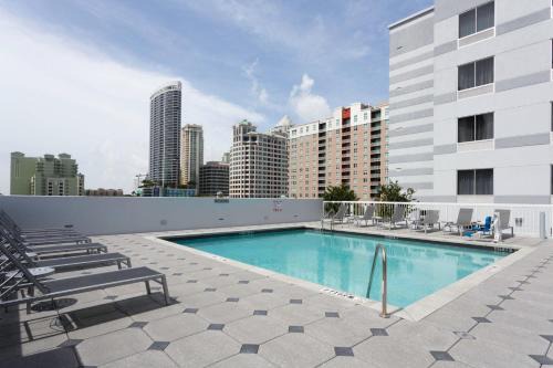 Downtown Fort Lauderdale Hotel | Fairfield Inn & Suites By Marriott Fort Lauderdale Downtown/Las Olas
