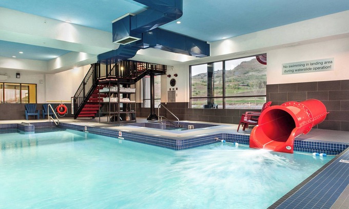 Vernon Hotel | Fairfield Inn & Suites by Marriott Vernon