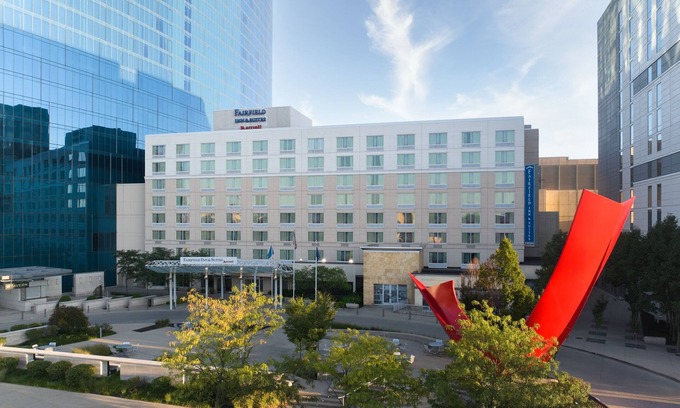 Downtown Indianapolis Hotel | Fairfield Inn & Suites by Marriott Indianapolis Downtown