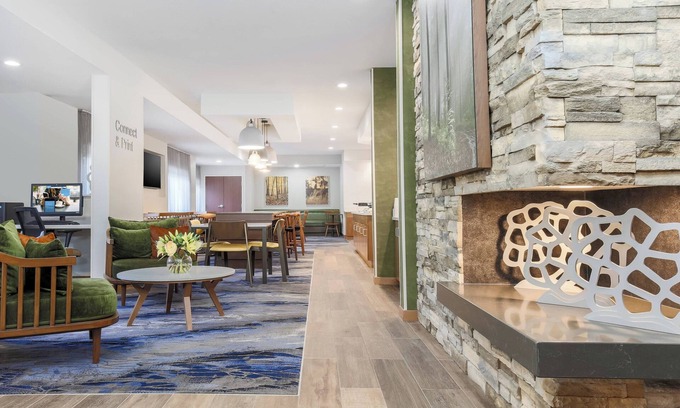 Humble Hotel | Fairfield Inn & Suites Houston Humble