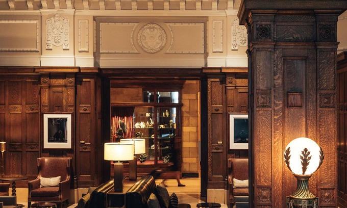 Byward Market - Parliament Hill Hotel | Fairmont Chateau Laurier Gold Experience