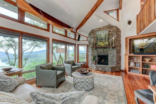 Big Canoe House | Falken Haus - Relax in Seclusion with Panoramic Lake Views