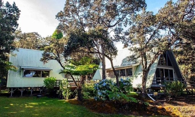 Volcano Cottage | Fall Special! Hale Nene Volcano A-Frame Cottage with Hot Tub