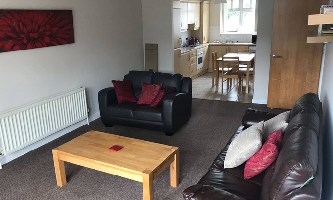 Newry Apartment | Family Apartment - Newry City Centre