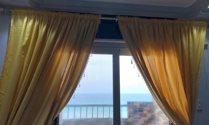 Al-'Amriyah Apartment | Family Condo With Panoramic Sea View 2