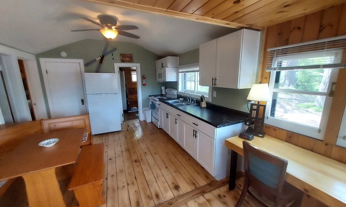 Solon Springs Cottage | Family Cottage: Where Timeless Charm Meets Modern Comfort