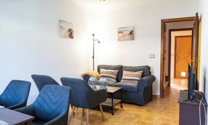 Molino del Chirrete Ski Chalet | Family-Friendly Apartment with Patio – Steps from Playa Villanitos