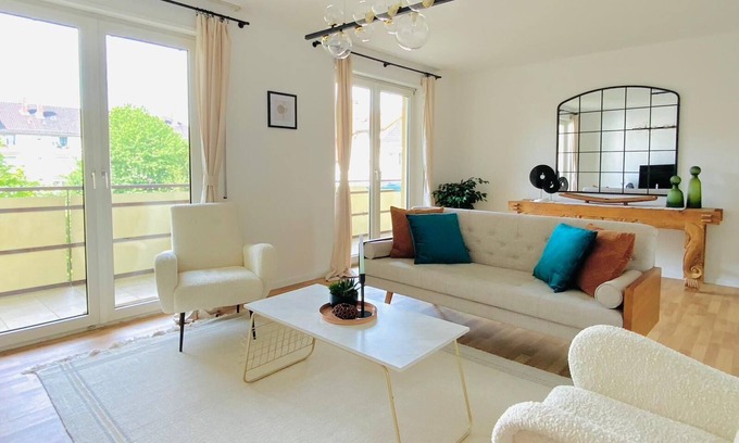 Ludwigshafen-Friesenheim Apartment | Family-friendly home with WIFI/Netflix and parking close to BASF