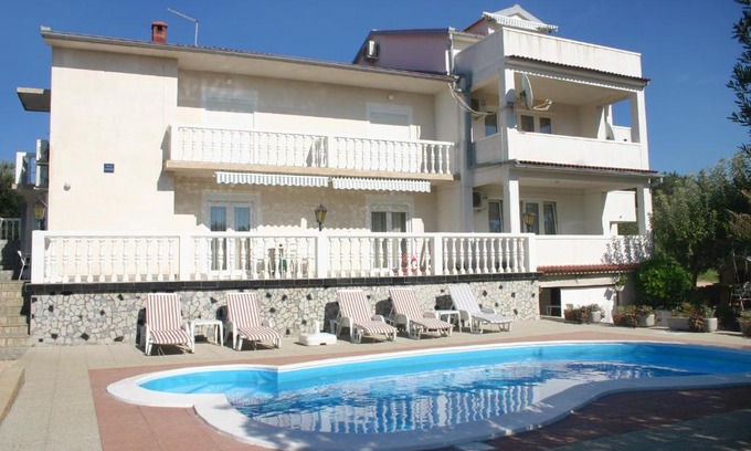 Barbat na Rabu Apartment | Family-friendly apartments with swimming pool Barbat, Rab - 4951