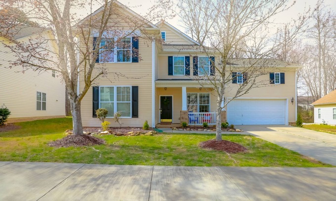 Indian Trail House | Family Friendly Charlotte Home with Fenced in Back Yard