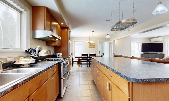 Franconia House | Family-Friendly Getaway W/ Free WiFi, Firepit, Deck, Gas Grill & More