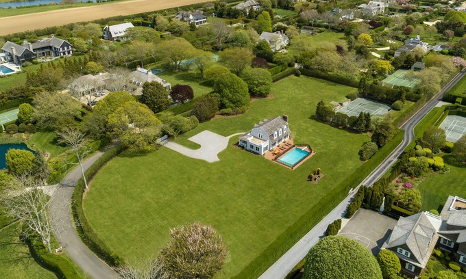 Village of Southampton Villa | Family friendly home with private beach access with tennis court on 2.6 acres.