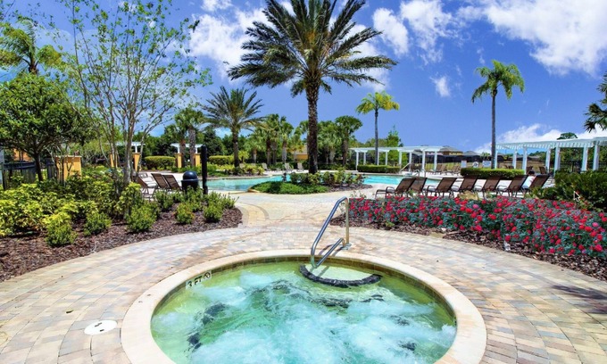 Watersong House | Family-Friendly Home w/Private Pool Spa, Game Room, WiFi & AC - Dogs OK