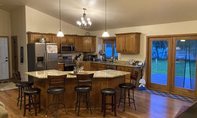 Kalispell House | Family Friendly in the Beautiful Flathead Valley
