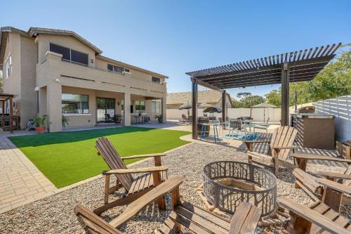 Rovey Farm Estates House | Family-Friendly Retreat with Pool - Near Westgate!