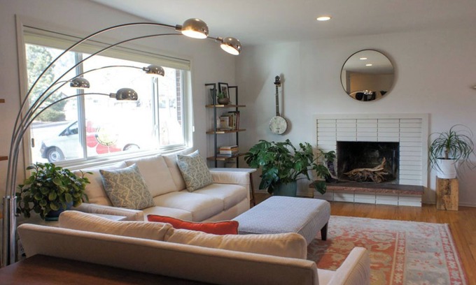 South Boulder House | Family Friendly, South Boulder home close to Hiking Trails, WiFi and Fenced yard