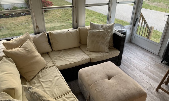 Moody Cottage | Family friendly vacation cottage a mile from the ocean in Wells, Me..