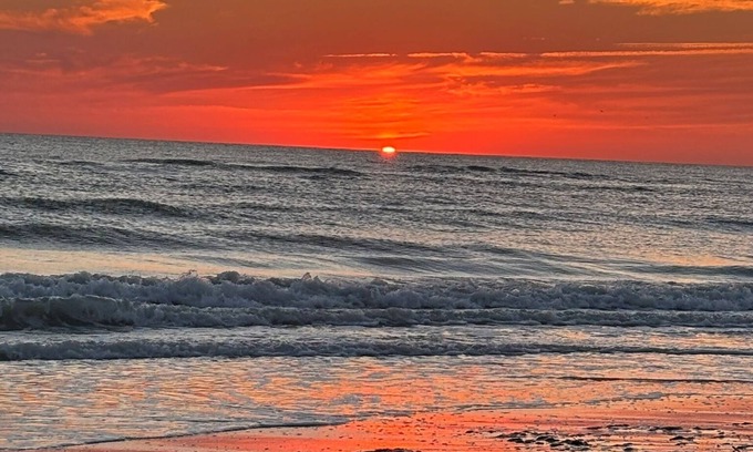 Braden River Resort | Family fun amenities for all ages!Two bedroom ,sleeps 6, pet friendly ,relaxing.